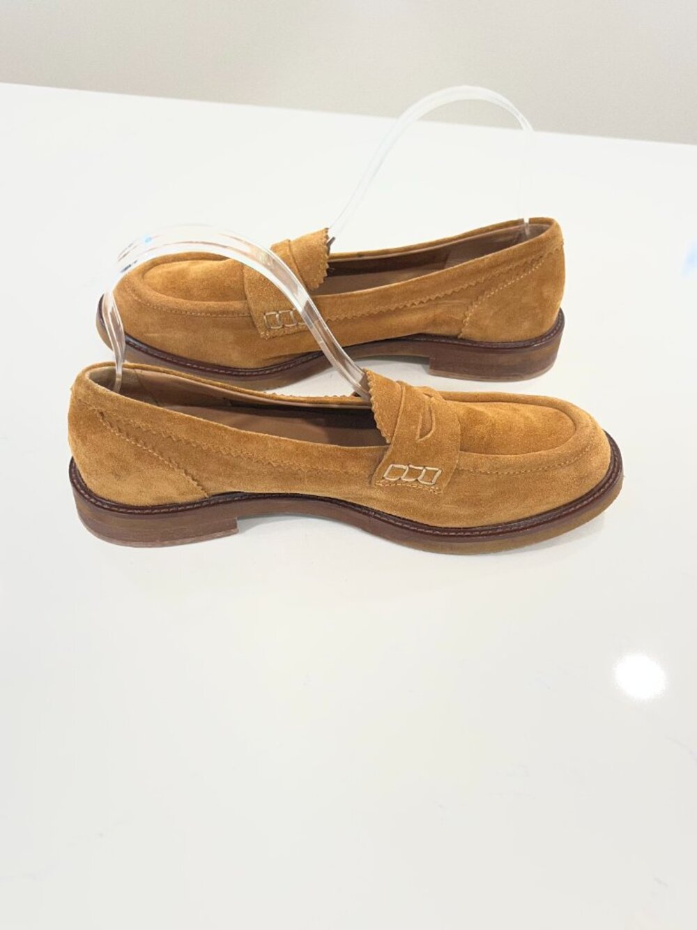 Contigo Milano Tan Suede Gathered Loafer Size 38 / 7.5 US - Picture 5 of 9